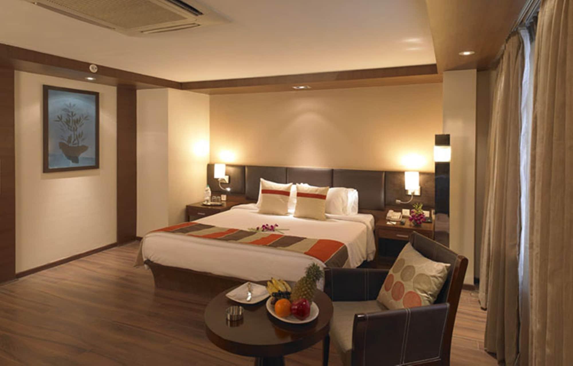 Royal Orchid Central Grazia, Navi Mumbai Ngoại thất bức ảnh